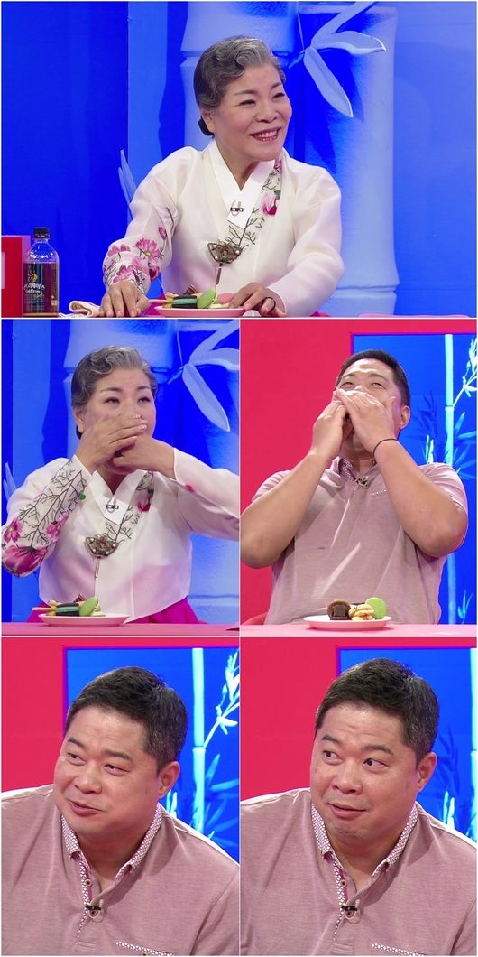 사진=KBS 제공 사장님은 당나귀 귀 에 출연한 한복 디자이너 박술녀가 현주엽과 먹방 대결을 펄쳤다