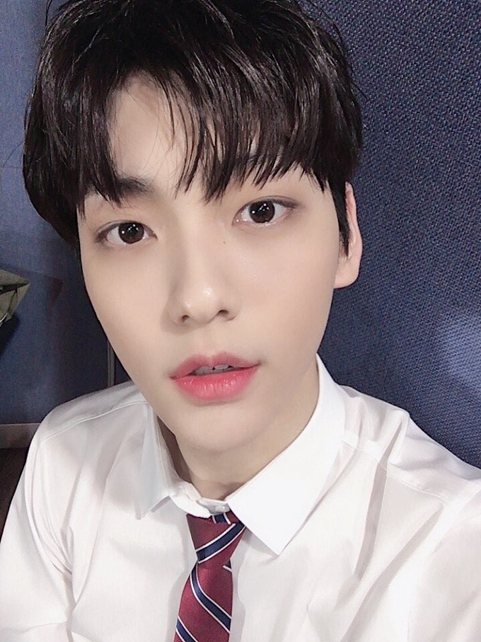 사진=투모로우바이투게더 공식 트위터