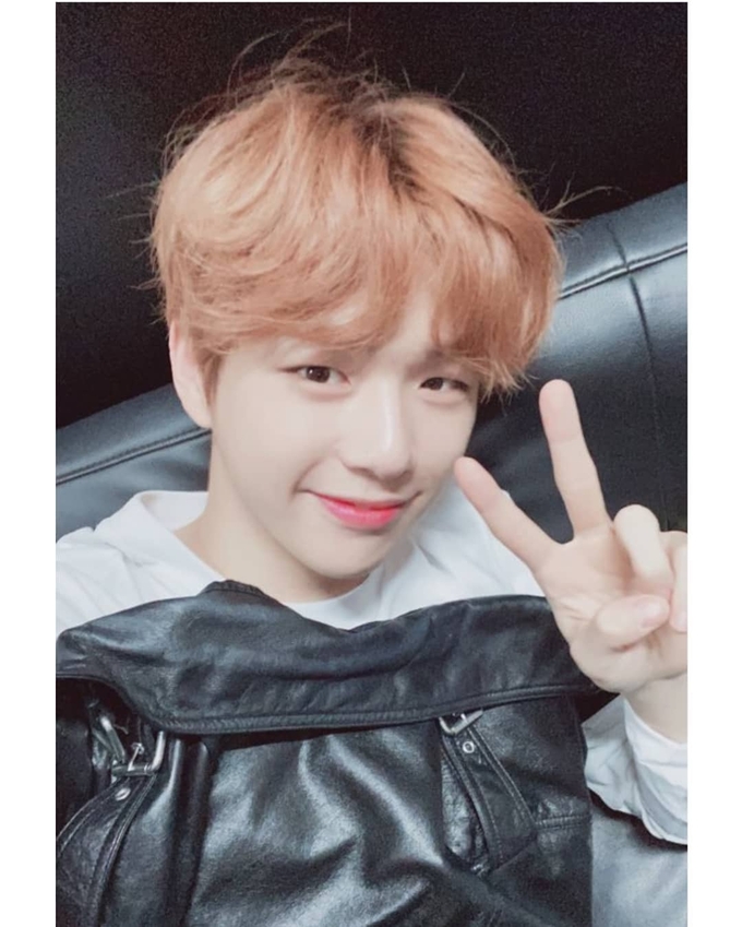 강다니엘 사진=Instagram